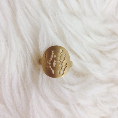 Old Gold Banksia Medallion Ring